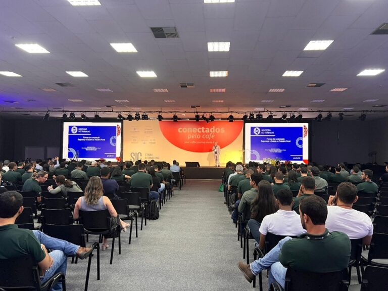 Capacitação na SIC promove boas práticas trabalhistas no café