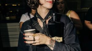 Adeus Balada? Como as Coffee Raves Reposicionam o Café na Cultura da Nova Geração