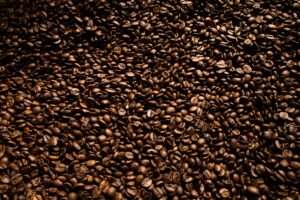 Café perde força nas bolsas internacionais com avanço da safra brasileira e...